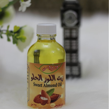 زيت اللوز الحلو