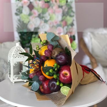 باقه من اللفواكه المشكلة